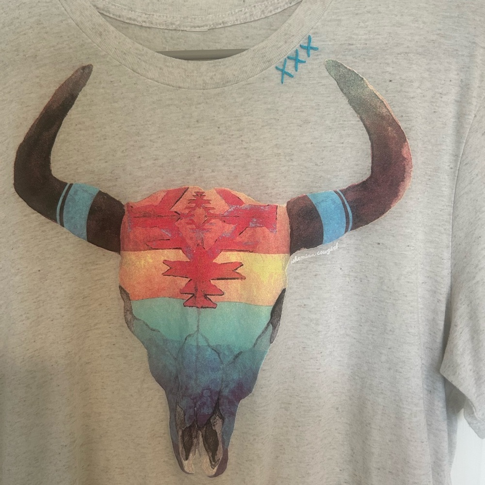 Grey Tee with Colorful Southwestern Bull Skull Graphic - Picture 2 of 3